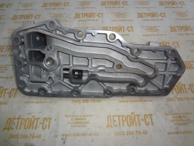 Головка масляного фильтра Cummins 3913967 (3918295, 4930253, 4944718, 3936315, 3904362, 4934663, 3905491) фото запчасти