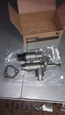 Насос подкачки Cummins 4988747 (4937767, C4937767, 6736-71-5781, 3415661, 3936316, 3930134, 4944710, 3933252, 3932224, 3925709, 6735-71-1723, 3936322, 3933258, 3930134, 3932230, 3927153, 3930566, 3936324, 3283702, 3933260) фото запчасти