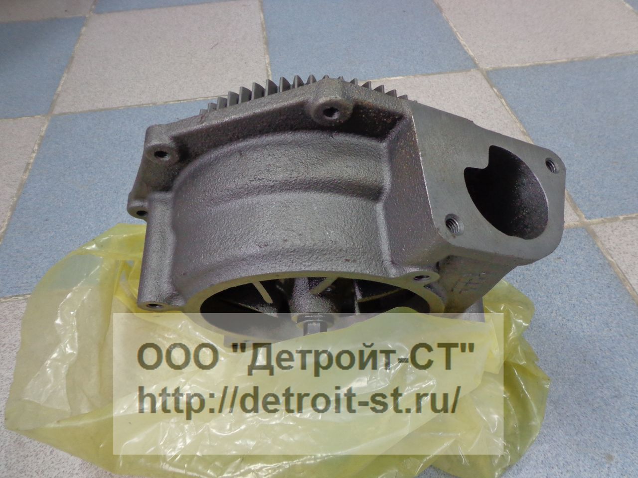 Насос водяной Caterpillar, CAT C15 3520211 фото запчасти