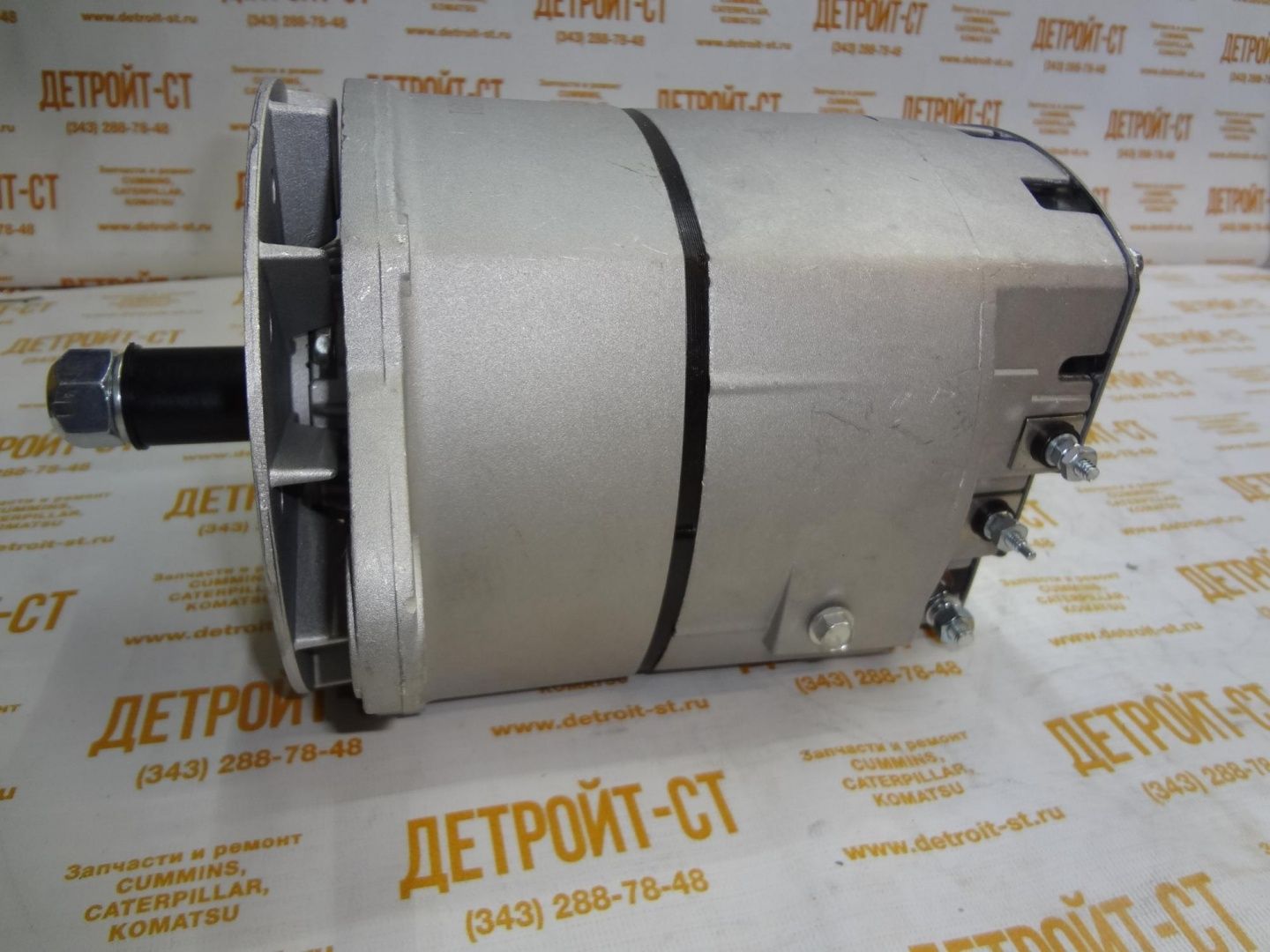 Генератор Cummins K19, 38 24V 4094998 (3353588, 3350619, LE8085N, 3631678) фото запчасти