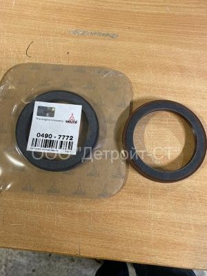 Сальник коленвала передний Deutz 04907772 (04253373, 0425-3373, 4253373, 81-10423-00, 7421486081, 01027762B, 21306362, 7421306362, 20412568, 81-35999-00, 084.920, 96681, 4907772, 0490-7772) фото запчасти