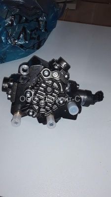 Топливный насос Cummins 4990601 фото запчасти