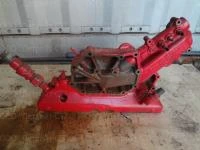 Передний распределитель вода/масло MTU DDC 16V2000 для двигателя R1638K40 5362031173 фото запчасти