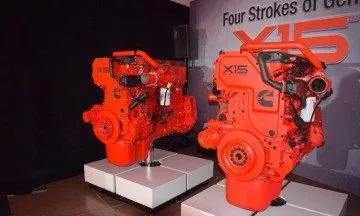 Презентация новых двигателей Cummins X12 и X15 Презентация новых двигателей Cummins X12 и X15